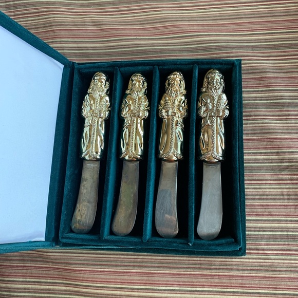 Green velvet box The Bombay Company GODINGER Santa spreader cheese knives - Picture 4 of 11